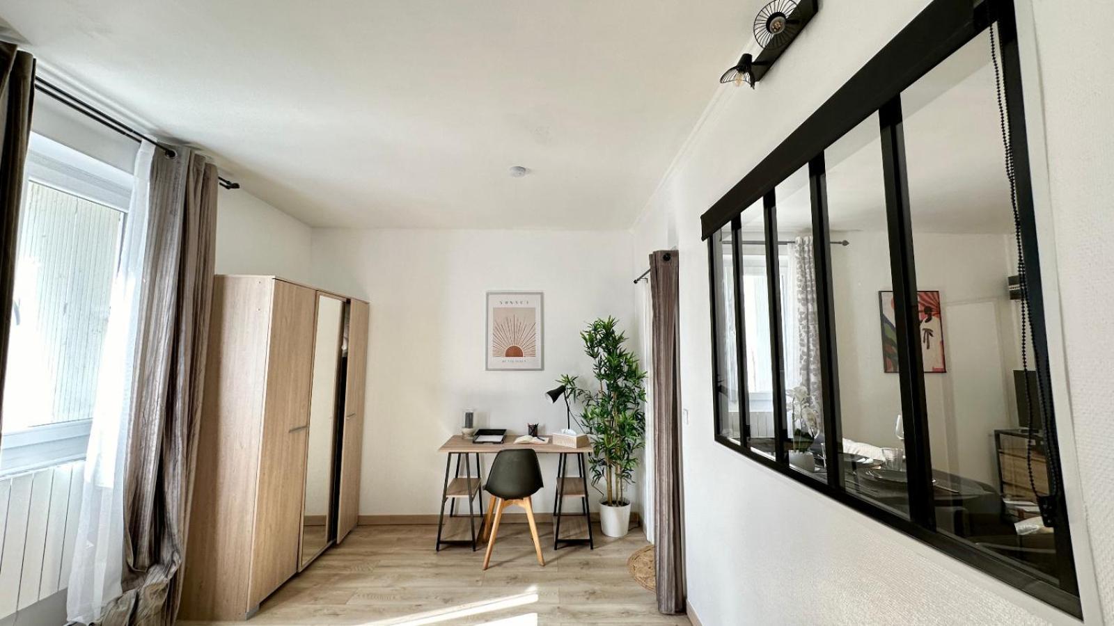Le Cocon Douillet - 5" De La Gare - Wifi - Acces Direct Paris & Disneyland La Ferté-sous-Jouarre 외부 사진