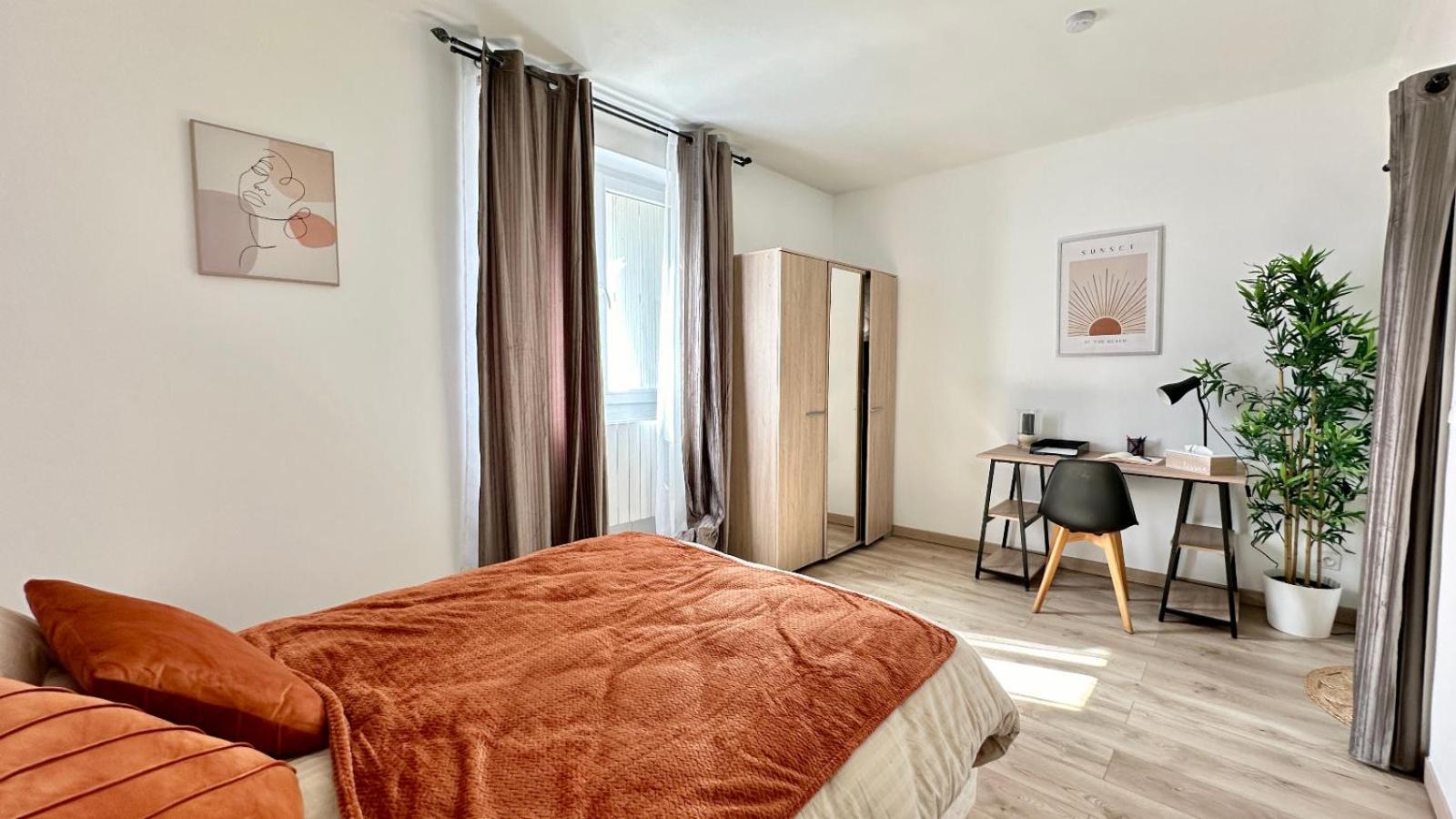 Le Cocon Douillet - 5" De La Gare - Wifi - Acces Direct Paris & Disneyland La Ferté-sous-Jouarre 외부 사진