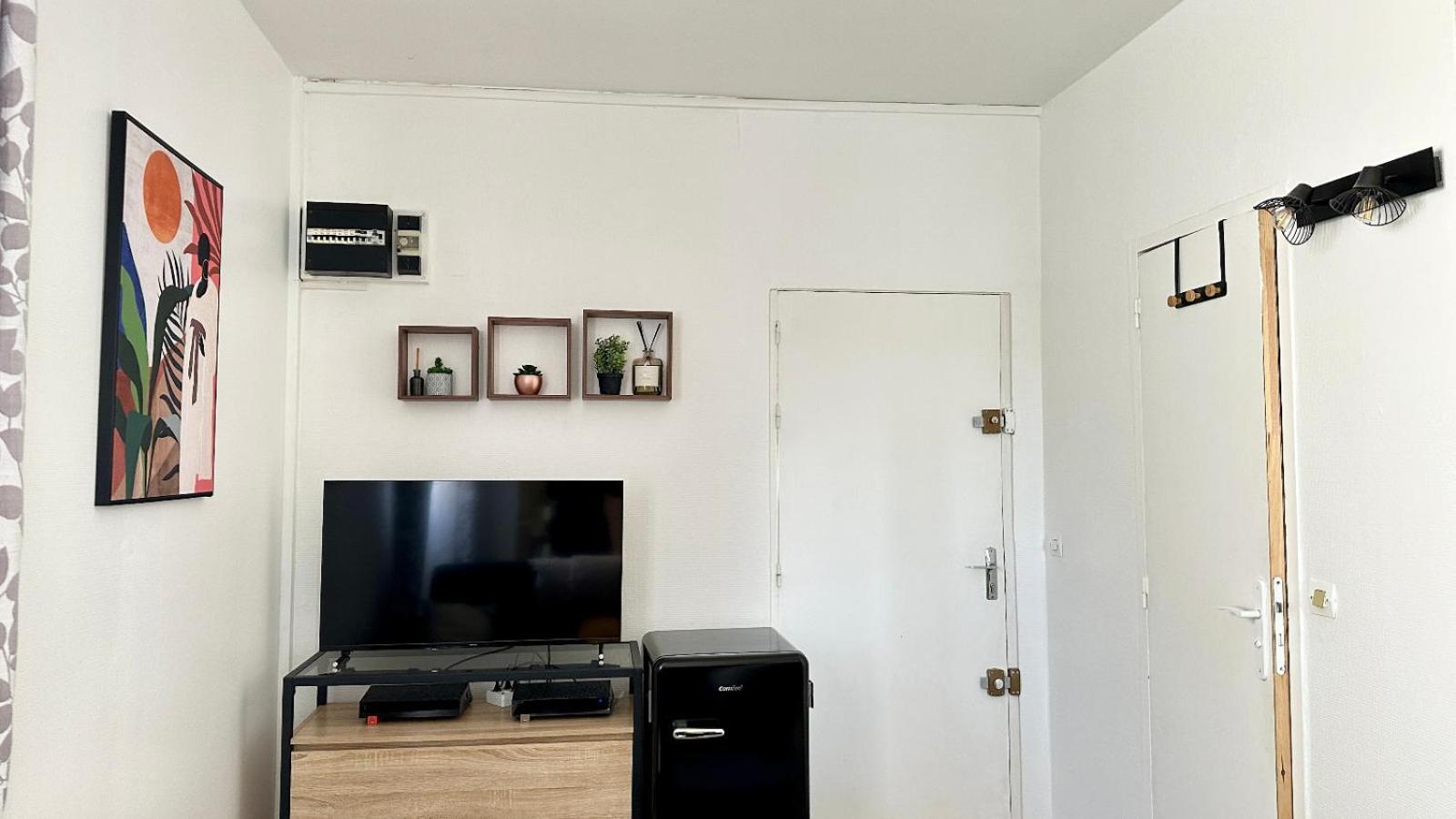 Le Cocon Douillet - 5" De La Gare - Wifi - Acces Direct Paris & Disneyland La Ferté-sous-Jouarre 외부 사진