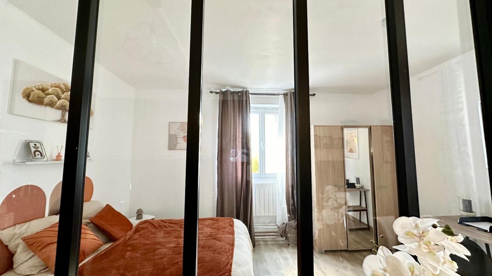 Le Cocon Douillet - 5" De La Gare - Wifi - Acces Direct Paris & Disneyland La Ferté-sous-Jouarre 외부 사진